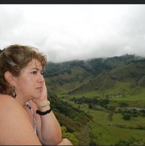 Meet your Posher, Nora